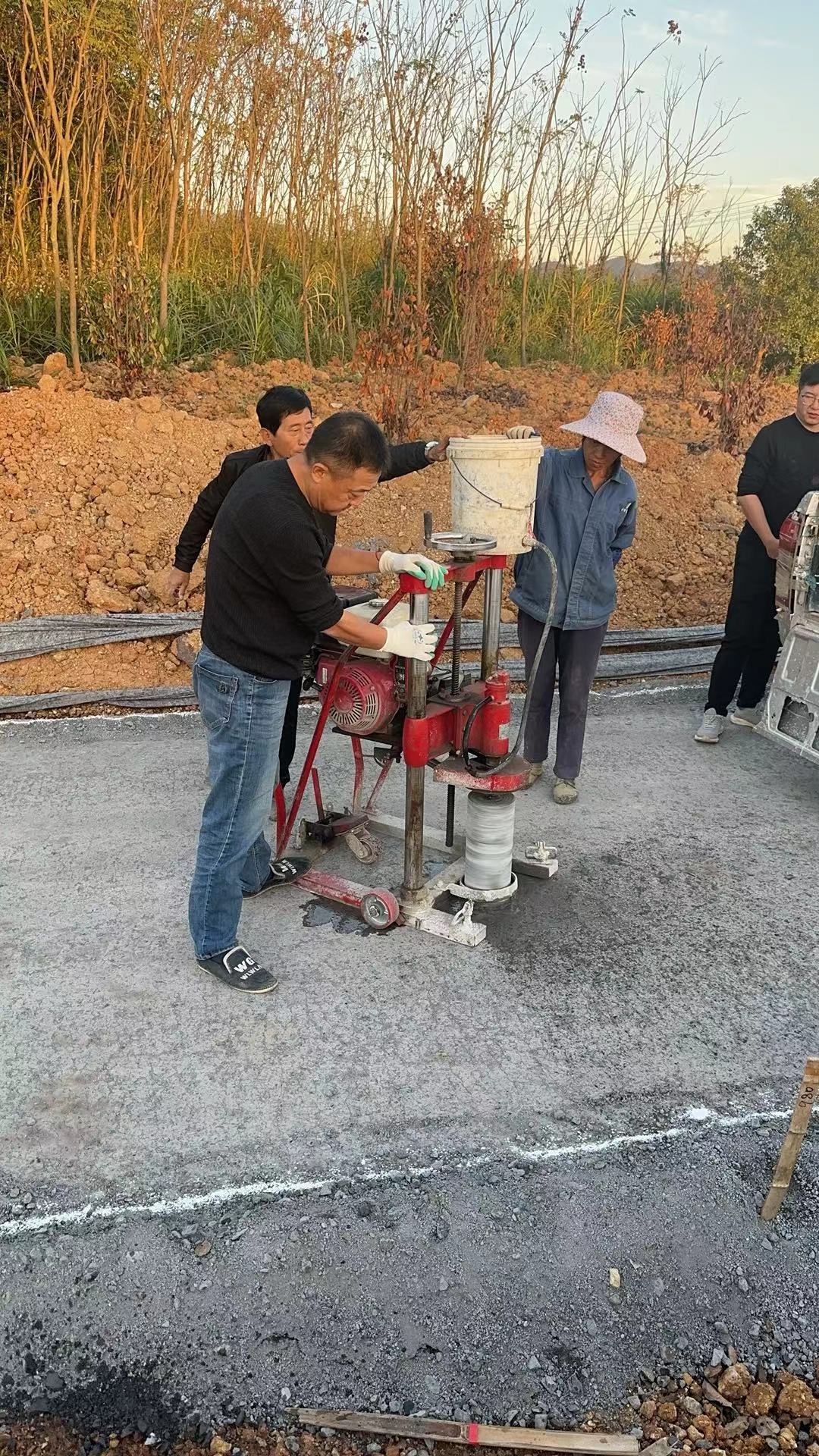 東至縣—東一環(huán)南段道路工程檢測(cè)